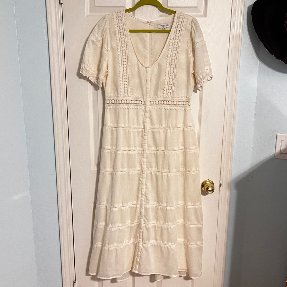 Sweet Baby Jane Off-White Maxi Dress with Lace Accents